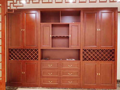 禅城中式家居装修之中式酒柜装修效果图